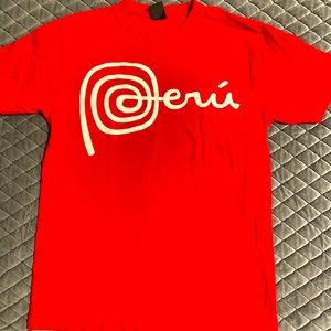 T shirt marca peru S